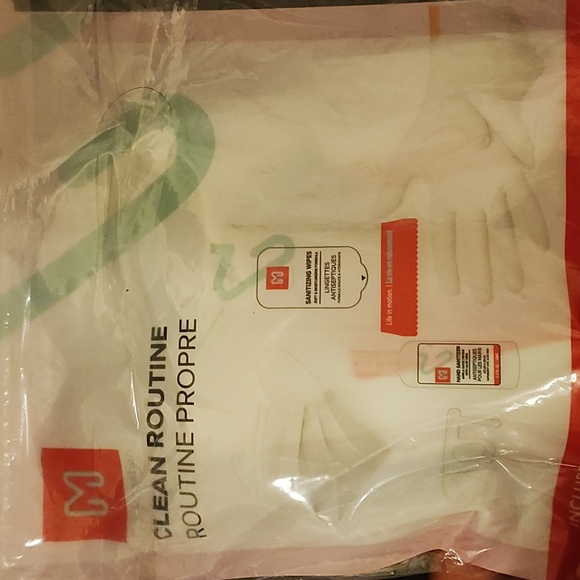 Clean Routine Germ Free Essentials - Picture 2 of 4